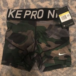 Camo Nike Pros